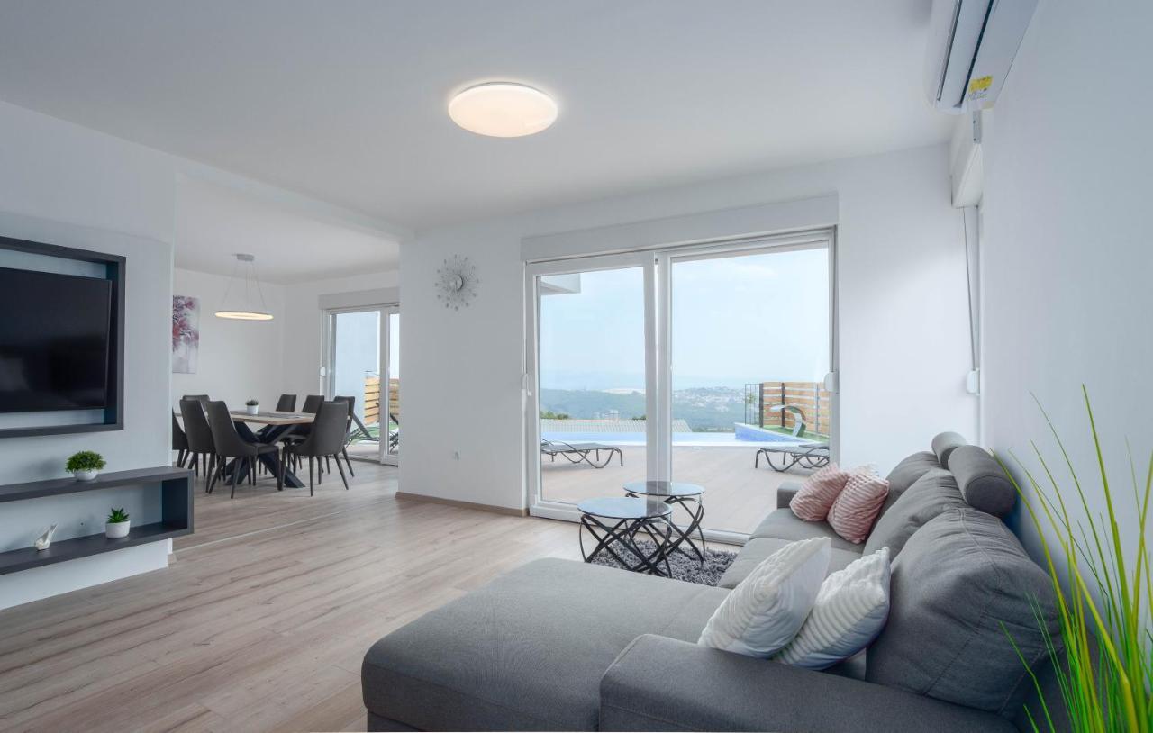 Villas Alfa & Omega Klis Dış mekan fotoğraf