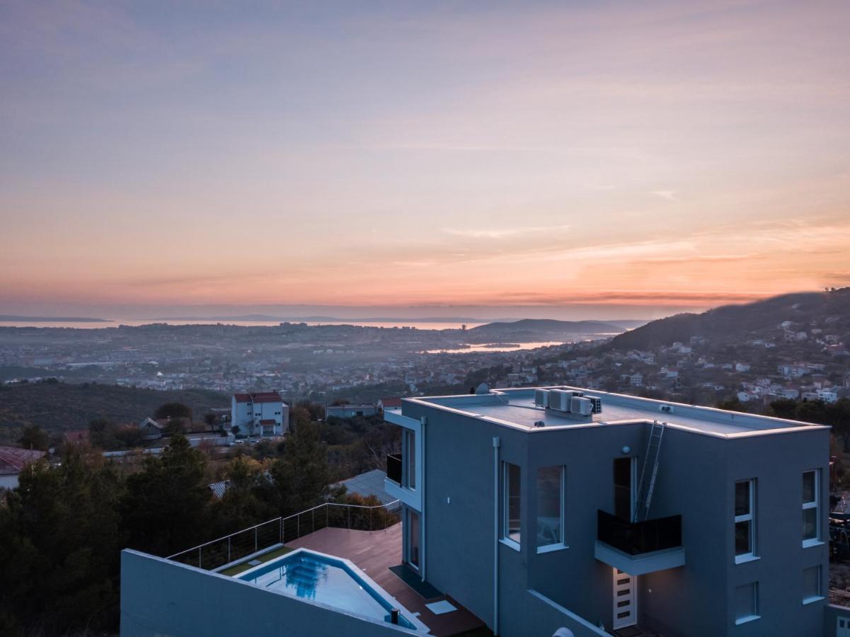 Villas Alfa & Omega Klis Dış mekan fotoğraf